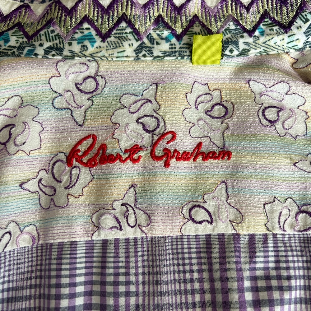 Robert Graham - Picture 2 of 4